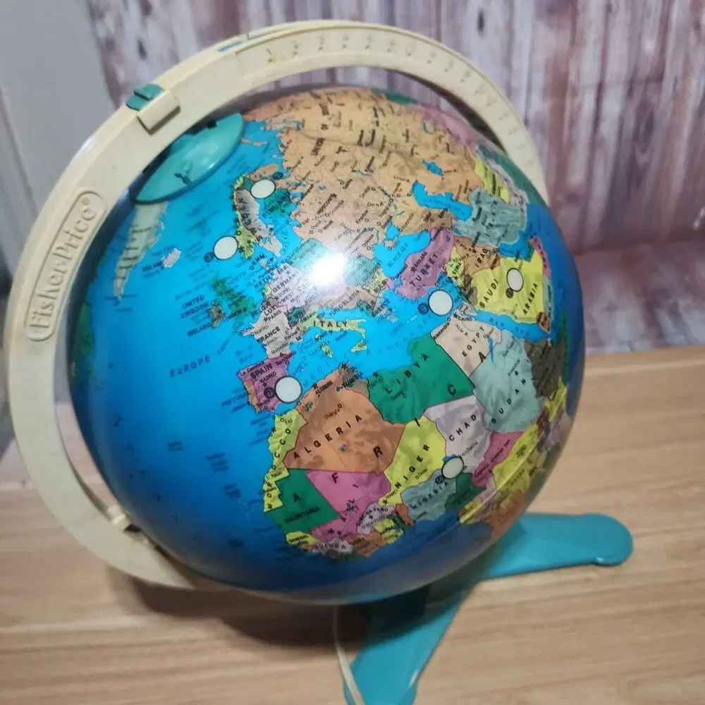 Vintage Fisher Price Light Up Discovery Globe 1988 w/ Viewer WORKS